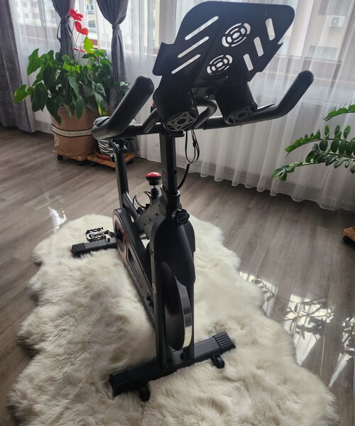 Bicicleta fitness.