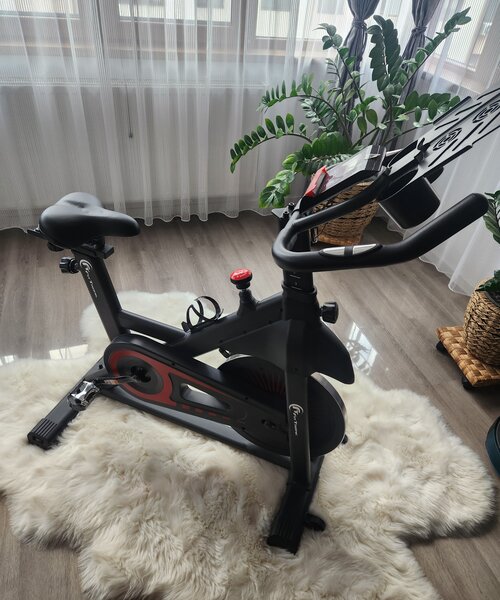 Bicicleta fitness.